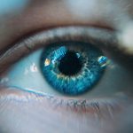 「家でもできる視力検査」今すぐ視力を知りたい人のための無料検査表